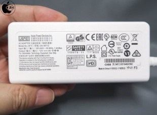 Linksys Velop AX MX5300:電源アダプタ