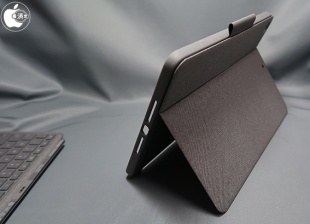 Logicool Combo Touch Keyboard Case with Trackpad for iPad（第7世代）