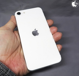 iPhone SE (2nd generation):ホワイト