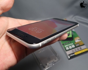 Simplism iPhone SE（第2世代）/8/7/6s/6 気泡ゼロ [FLEX 3D] 高透明 複合フレームガラス