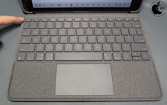 ロジクールのiPad (7th Generation)用トラックパッド付きキーボード 