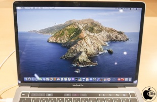 MacBook Pro (13-inch, 2020, Four Thunderbolt 3 Ports)