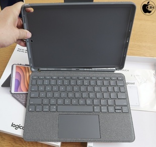 Logicool Combo Touch Keyboard Case with Trackpad for iPad Air(第3世代)