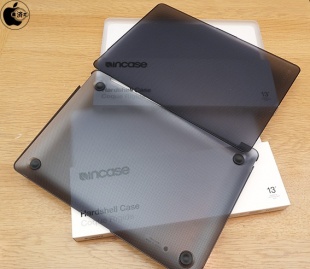 Incase 13インチHardshell Case for MacBook Air W/Retina Display Dots 2020