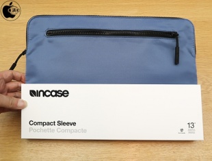 Incase 13インチCompact Sleeve in Flight Nylon for MacBook Air and MacBook Pro（ブルー）