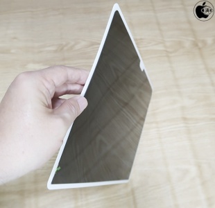 Belkin TruePrivacy 16インチScreen Protection for MacBook Pro