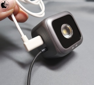 Anker iPhone LED Flash