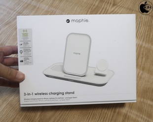 mophie 3-in-1 Wireless Charging Stand
