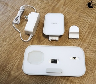 mophie 3-in-1 Wireless Charging Stand