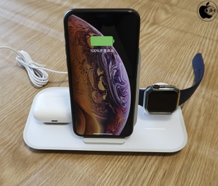 mophie 3-in-1 Wireless Charging Stand