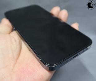 iPhone 12 / 12 Pro 強化ガラス 液晶保護フィルム 抗菌 耐衝撃 超薄 0.15mm