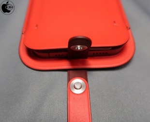 MagSafe対応iPhone 12 & iPhone 12 Proレザースリーブ