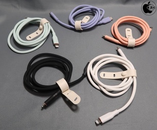 Anker PowerLine lll Flow USB-C & ライトニングケーブル