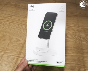 Belkin BOOST↑CHARGE PRO 2-in-1 Wireless Charger Stand with MagSafe