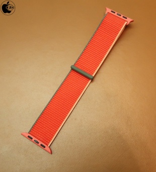 Apple Watch用(PRODUCT)REDスポーツループ