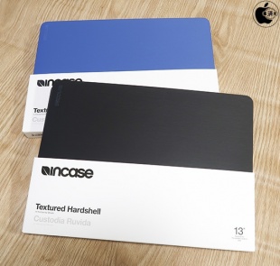 Incase Textured Hardshell in Horizontal Brush for 13インチMacBook Pro - Thunderbolt 3（USB-C）2020