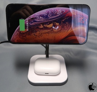 Satechi アルミニウム 2-in-1 マグネット ワイヤレス 充電スタンド