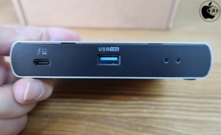 Professional Thunderbolt 4 / USB 4 Hub ( PD mini Dock )