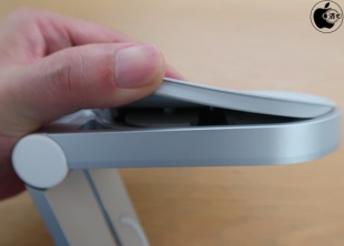 Otterbox Folding Stand for MagSafe Charger