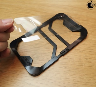 OtterBox Amplify Glass Glare Guard for iPhone 13 | 13 Pro