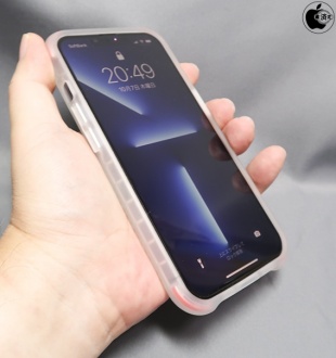 COVERT Clear Case with MagSafe for iPhone 13 Pro