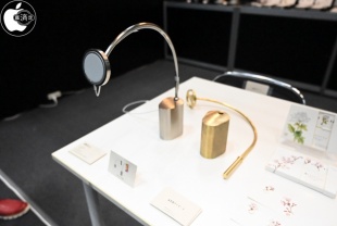 MagSafe充電器対応スタンド