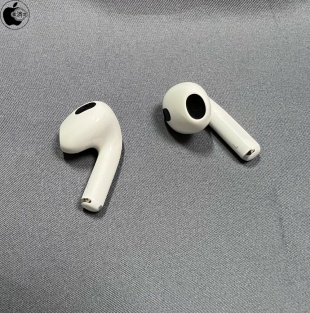 AirPods (3rd generation)：ヘッドフォン