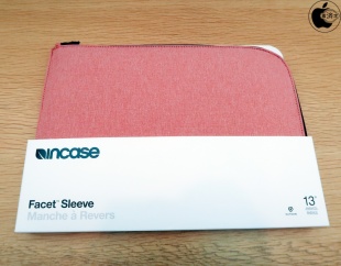 Incase 13インチCompact Sleeve in Flight Nylon for MacBook Air and MacBook Pro