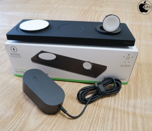 Belkin BOOST↑CHARGE PRO 3-in-1 Wireless Charging Pad with MagSafe