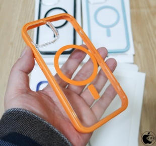 OtterBox iPhone 13 Lumen Series with MagSafe