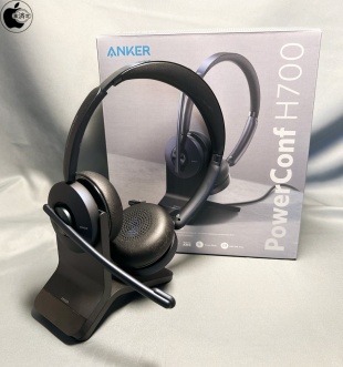 Anker PowerConf H700