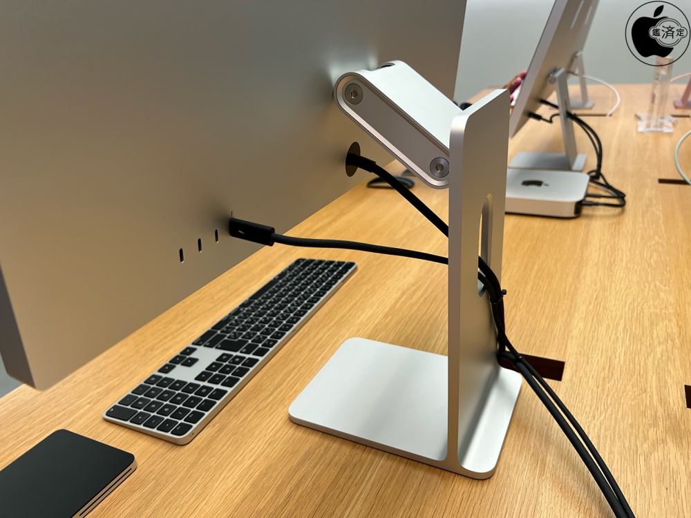帯電防止処理加工 Apple Studio display 傾きを調整できるスタンド 