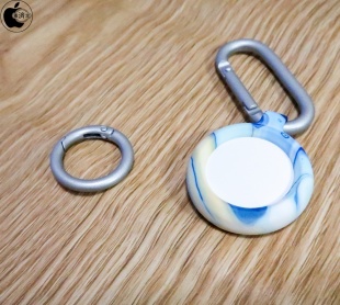 OtterBox Figura Series Case for AirTag