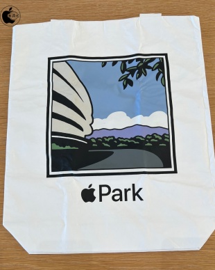Apple Park Path Tote