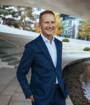 Dr. Herbert Diess CEO