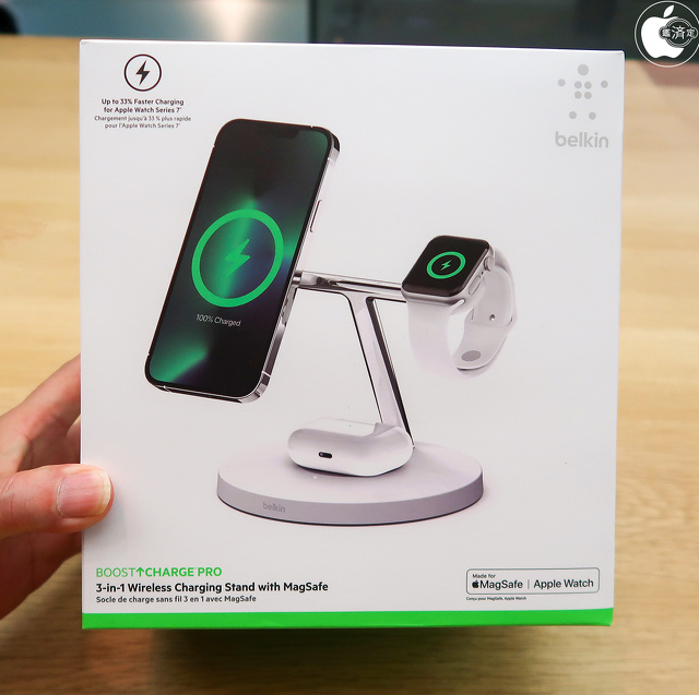 Belkin BOOST↑CHARGE PRO 3-in-1 Wireless Charging Stand with MagSafe