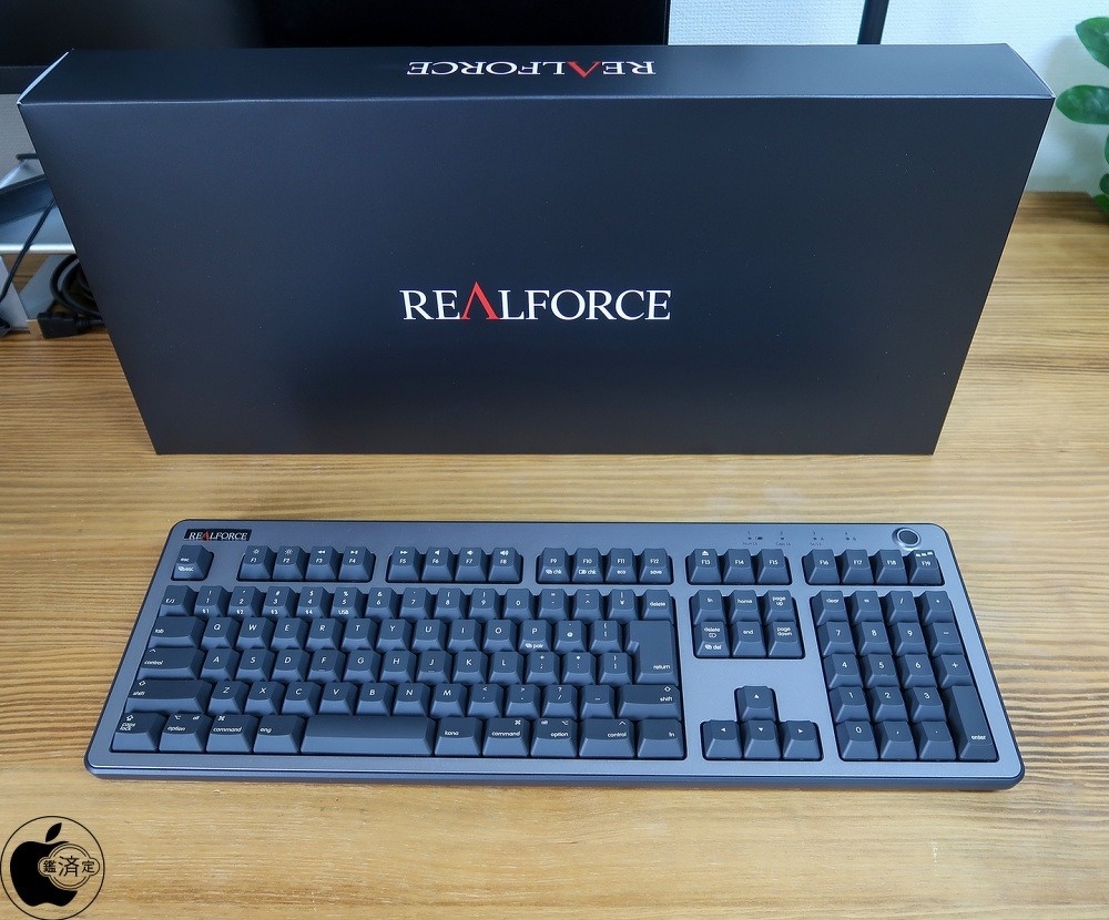 東プレの静⾳フルサイズキーボード「REALFORCE R3キーボード for Mac