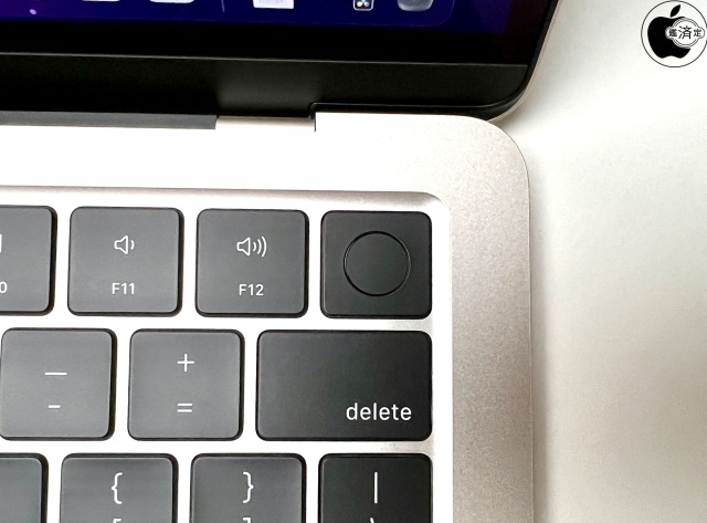 MacBook Air (M2, 2022):Touch ID