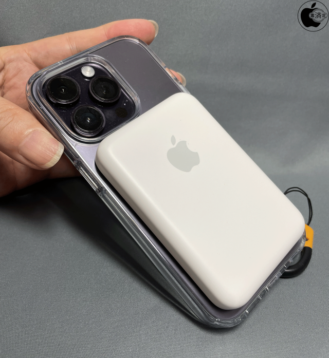 Air Jacket Hybrid MagSafe 対応 for iPhone 14 Pro (Clear)