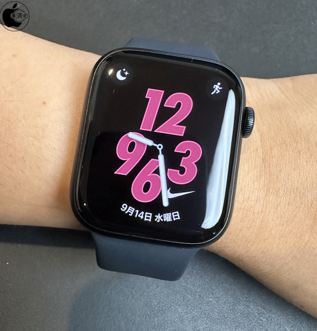 Apple Watch Series 8：Nike文字盤