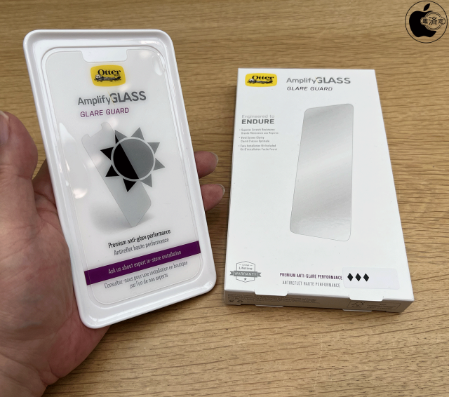 OtterBox Amplify Glass Glare Guard for iPhone 14 Pro