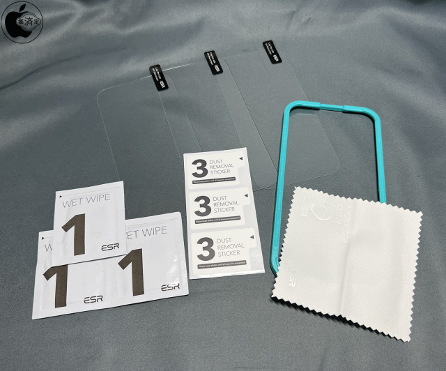 ESR iPhone 14 Pro ガラスフィルム