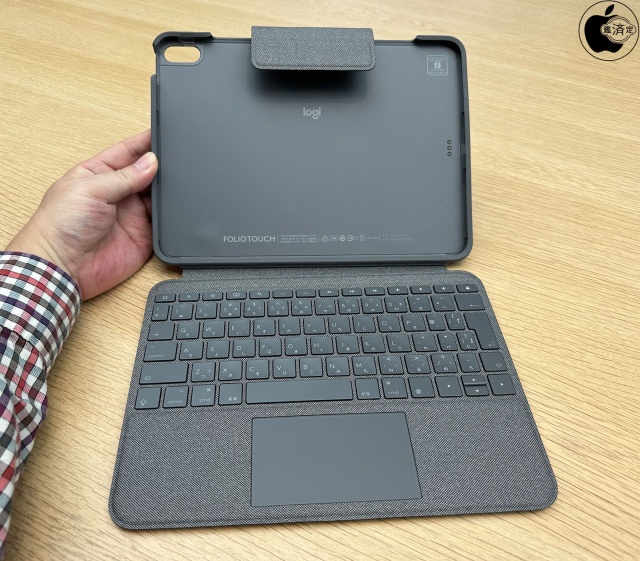 Logicool Folio Touch Keyboard Case with Trackpad for iPad Air（第5世代）