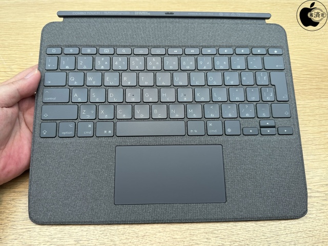 12.9インチiPad Pro（第6世代）用Logicool Combo Touch Keyboard Case with Trackpad