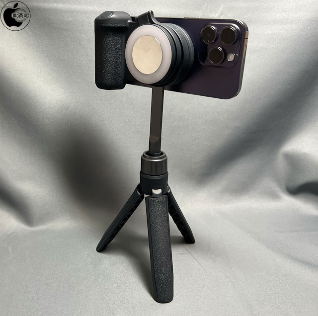 ShiftCam JapanのMagSafe対応ワイヤレスシャッター付iPhone用