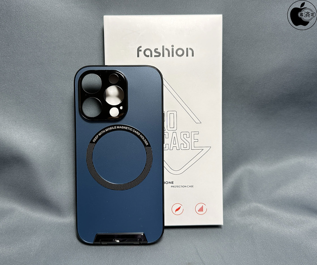 Muxi iPhone 14 Pro ケース Invis-Stand