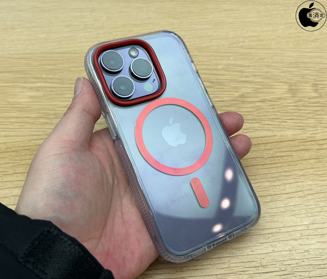 Tech21 FlexQuartz for iPhone 14 Pro Max(MagSafe対応)