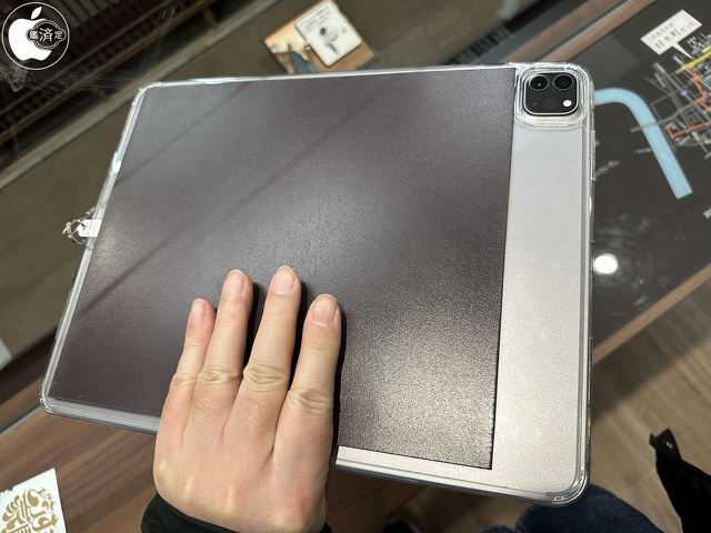 岡崎城：12.9インチiPad Proを使用したＡＲ展示