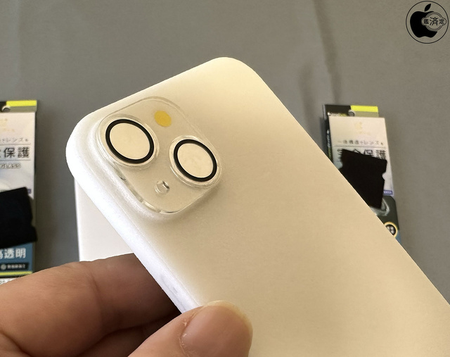 3D mock-up iPhone 15