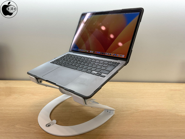 Twelve South Curve Flex Stand for MacBook